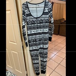 PINK Victoria’s Secret pajamas